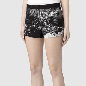 AllSaints Kaplan Island Silk Shorts US sz 4